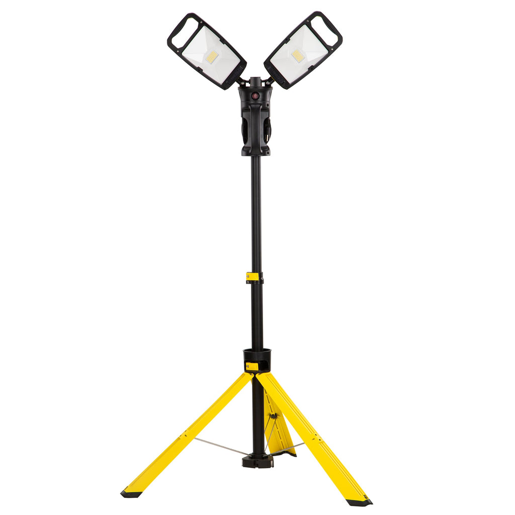 1000 Lumen LED Magnetic Light and 10000 Lumen Work Light with Stand O222
