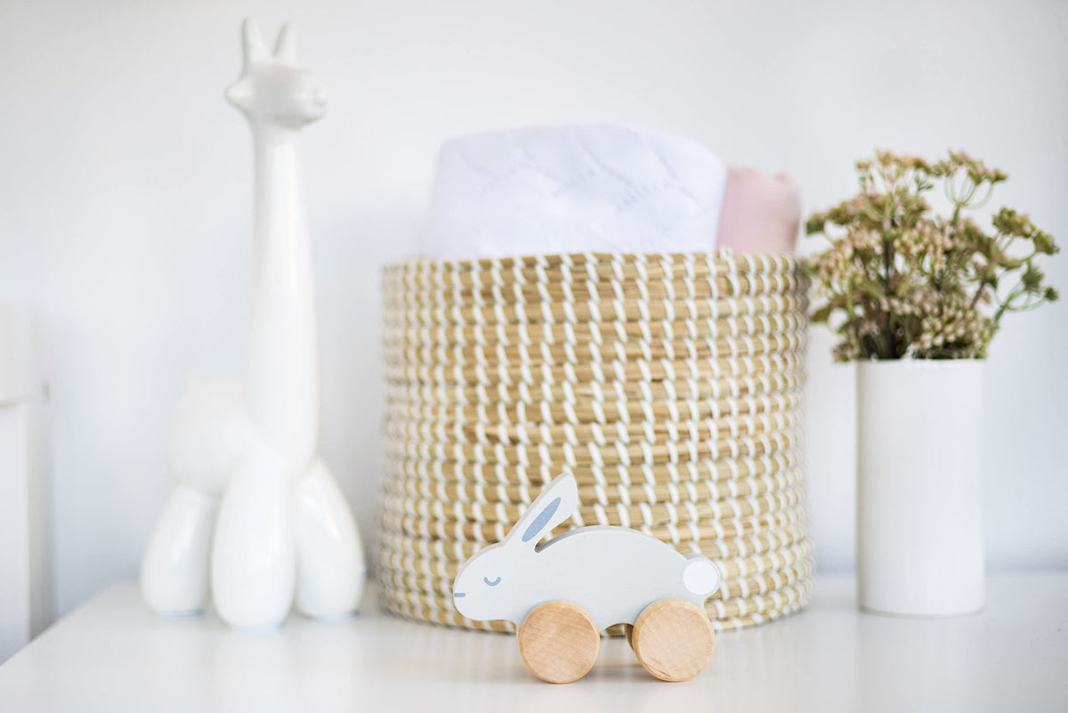Wooden Bunny Pull Along Toy U590901